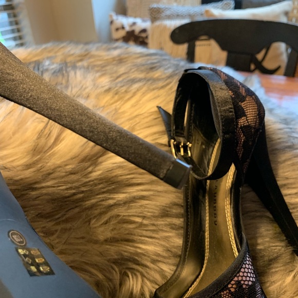Chinese Laundry Stilettos Size 7 - Picture 4 of 7